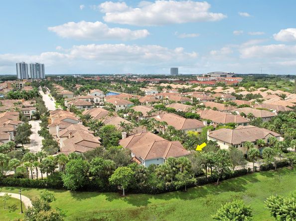 3398 Nw 125th Way  Includes Furnished Loft, Sunrise FL 33323