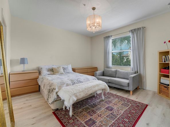 3398 Nw 125th Way  Includes Furnished Loft, Sunrise FL 33323
