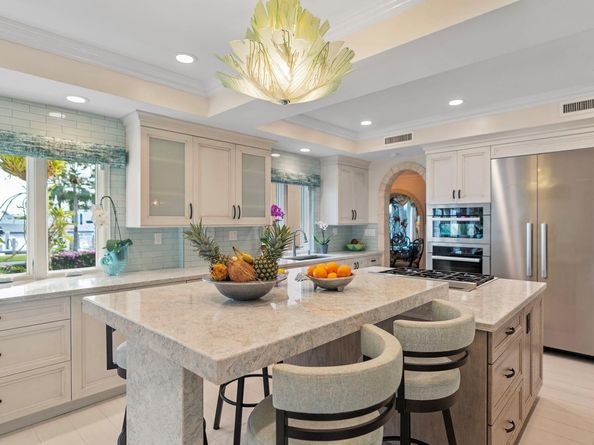615 Idlewyld Drive, Fort Lauderdale FL 33301