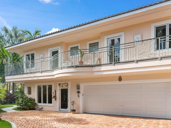 615 Idlewyld Drive, Fort Lauderdale FL 33301