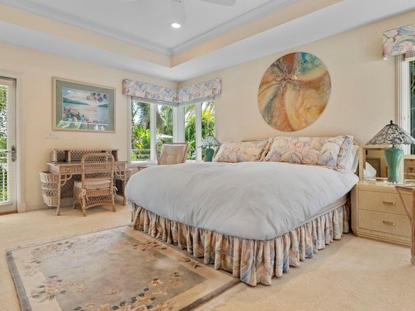 615 Idlewyld Drive, Fort Lauderdale FL 33301