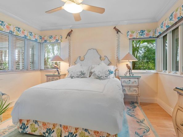 615 Idlewyld Drive, Fort Lauderdale FL 33301