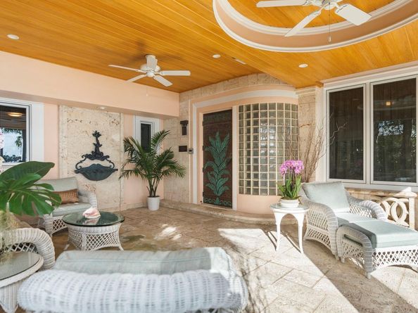615 Idlewyld Drive, Fort Lauderdale FL 33301