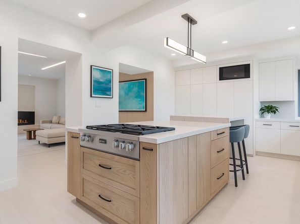 615 Idlewyld Drive, Fort Lauderdale FL 33301