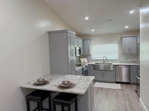 21 Chelsea Lane, Boynton Beach FL 33426
