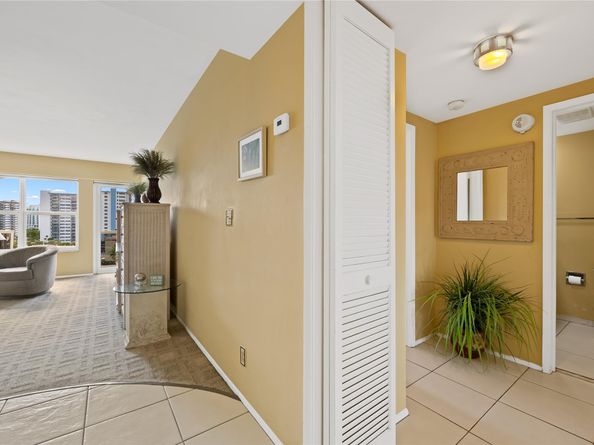 3700 Galt Ocean Dr 714, Fort Lauderdale FL 33308