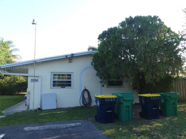 3294 SW 44th St, Fort Lauderdale FL 33312