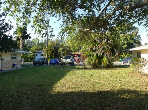 3294 SW 44th St, Fort Lauderdale FL 33312
