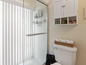5215 NW 27th Ct, Margate FL 33063
