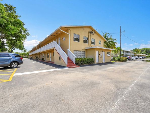 2607 NE 8th Ave 28, Wilton Manors FL 33334