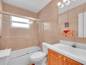 2607 NE 8th Ave 28, Wilton Manors FL 33334