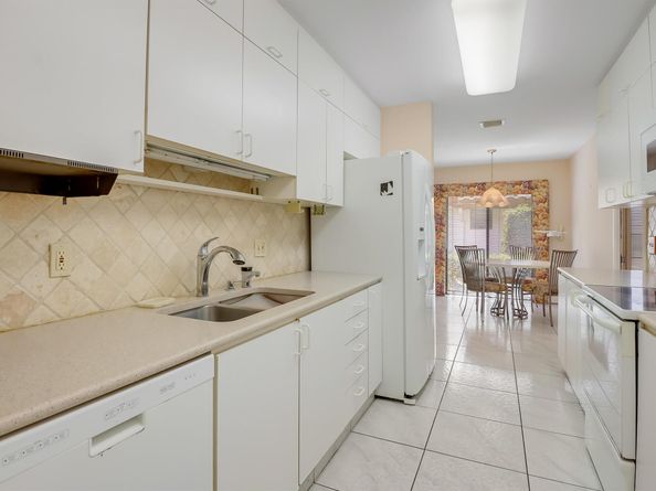 5482 San Marino Way, Lake Worth FL 33467