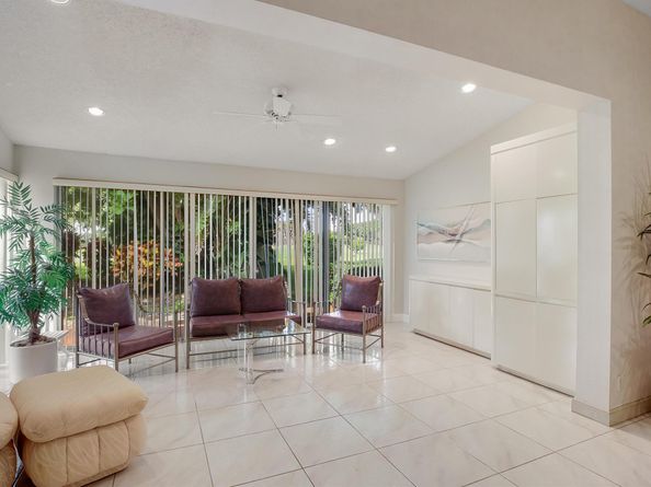 5482 San Marino Way, Lake Worth FL 33467