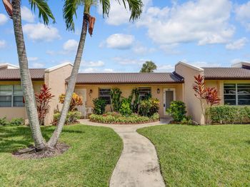 239 Lake Meryl Drive