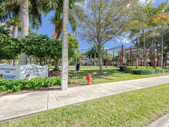 533 NE 3rd Ave 516, Fort Lauderdale FL 33301