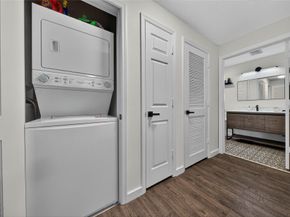 533 NE 3rd Ave 516, Fort Lauderdale FL 33301