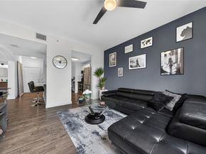 533 NE 3rd Ave 516, Fort Lauderdale FL 33301