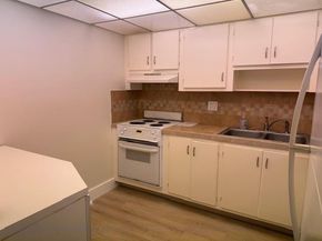 2320 S Cypress Bend Dr 201, Pompano Beach FL 33069