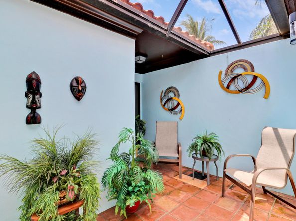 1472 Via Cameron, Jupiter FL 33477