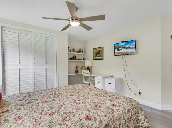1472 Via Cameron, Jupiter FL 33477