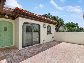 1472 Via Cameron, Jupiter FL 33477