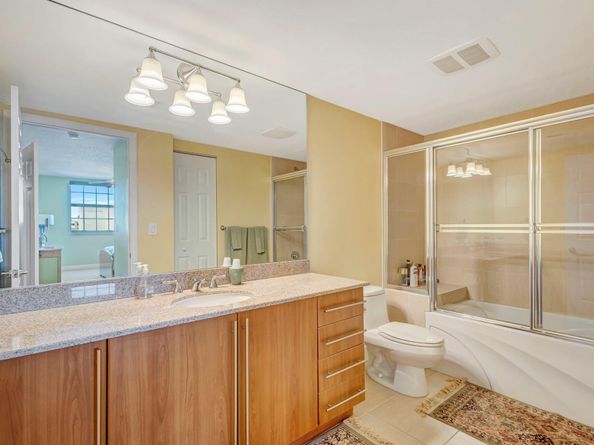 610 Clematis Street 400 & 402, West Palm Beach FL 33401