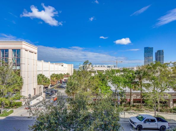 610 Clematis Street 400 & 402, West Palm Beach FL 33401