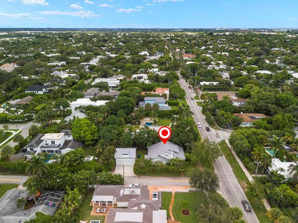 702 N Swinton Avenue, Delray Beach FL 33444