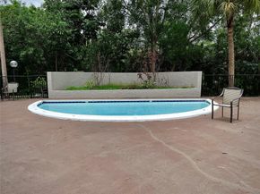 3100 Riverside Dr 307, Coral Springs FL 33065