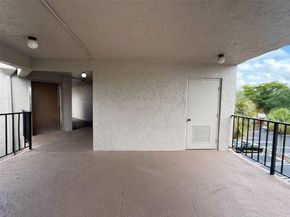 3100 Riverside Dr 307, Coral Springs FL 33065