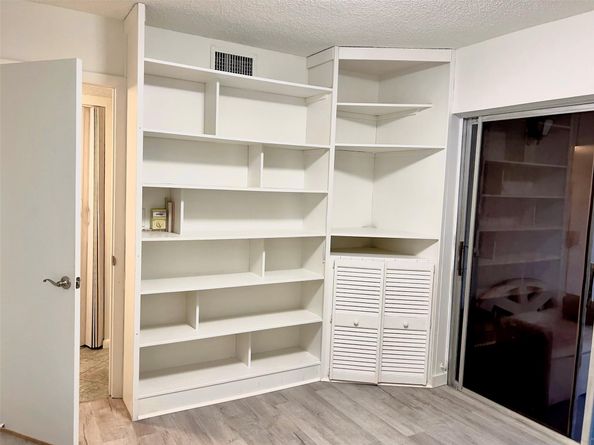 3100 Riverside Dr 307, Coral Springs FL 33065