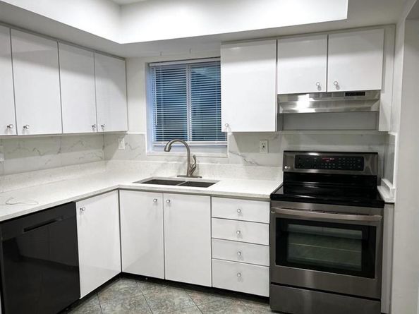 3100 Riverside Dr 307, Coral Springs FL 33065