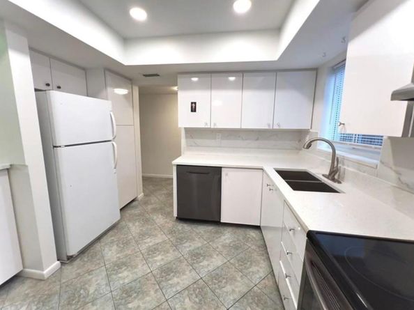 3100 Riverside Dr 307, Coral Springs FL 33065