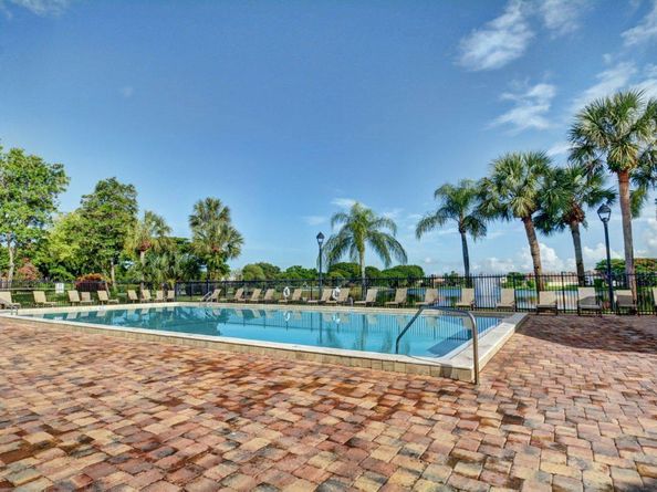 10872 Tamoron Lane, Boca Raton FL 33498