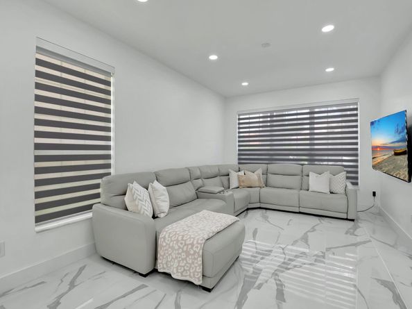 10872 Tamoron Lane, Boca Raton FL 33498