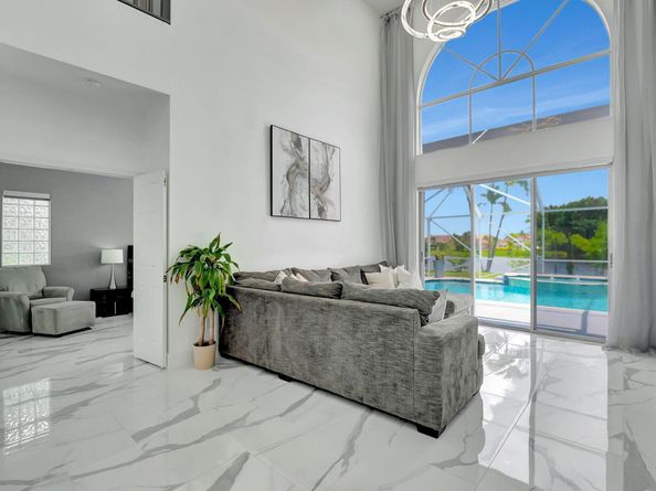 10872 Tamoron Lane, Boca Raton FL 33498