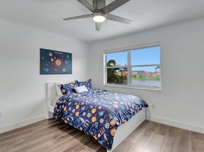 10872 Tamoron Lane, Boca Raton FL 33498