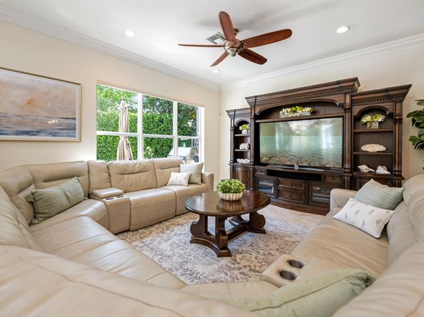 712 NE 71st Street, Boca Raton FL 33487