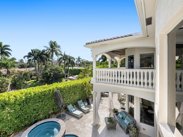 712 NE 71st Street, Boca Raton FL 33487