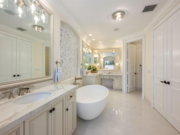 712 NE 71st Street, Boca Raton FL 33487