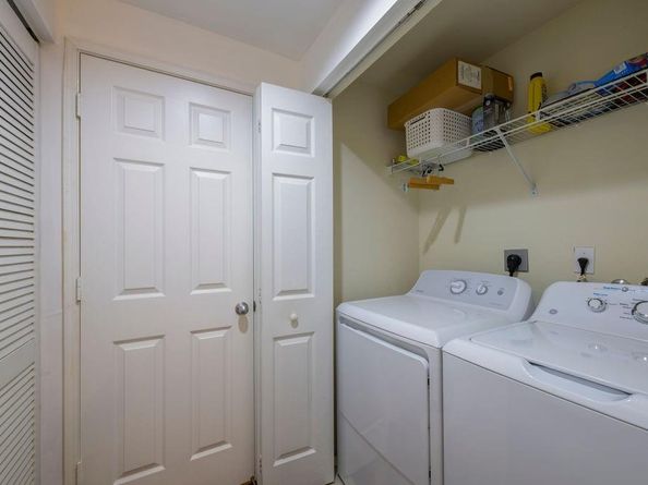 720 S Sapodilla Ave 402, West Palm Beach FL 33401