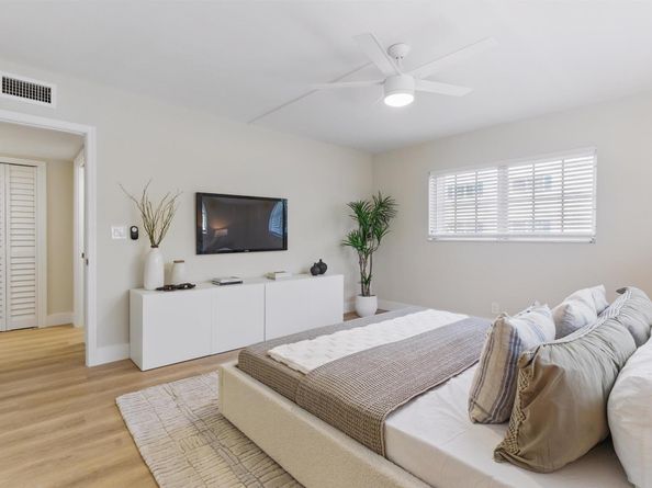 315 Venetian Drive 2, Delray Beach FL 33483