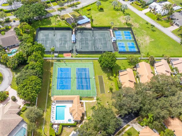 627 Pine Lake Drive, Delray Beach FL 33445