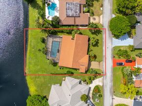 627 Pine Lake Drive, Delray Beach FL 33445