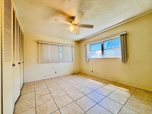 2545 Dudley Drive W L, West Palm Beach FL 33415