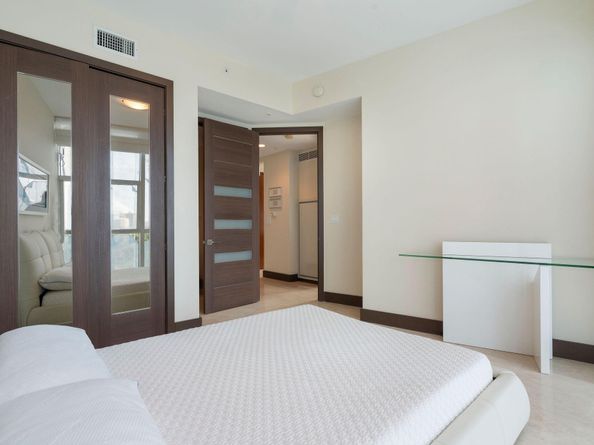 18101 Collins Ave 801, Sunny Isles Beach FL 33160