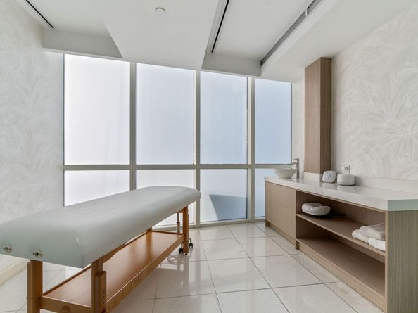 18101 Collins Ave 801, Sunny Isles Beach FL 33160