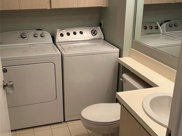 16 Amherst Ct C, Royal Palm Beach FL 33411