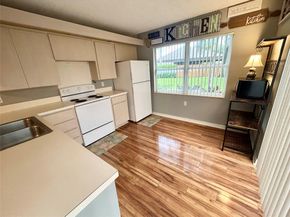 16 Amherst Ct C, Royal Palm Beach FL 33411