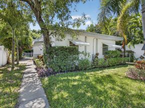 210 NE 12th Street, Delray Beach FL 33444